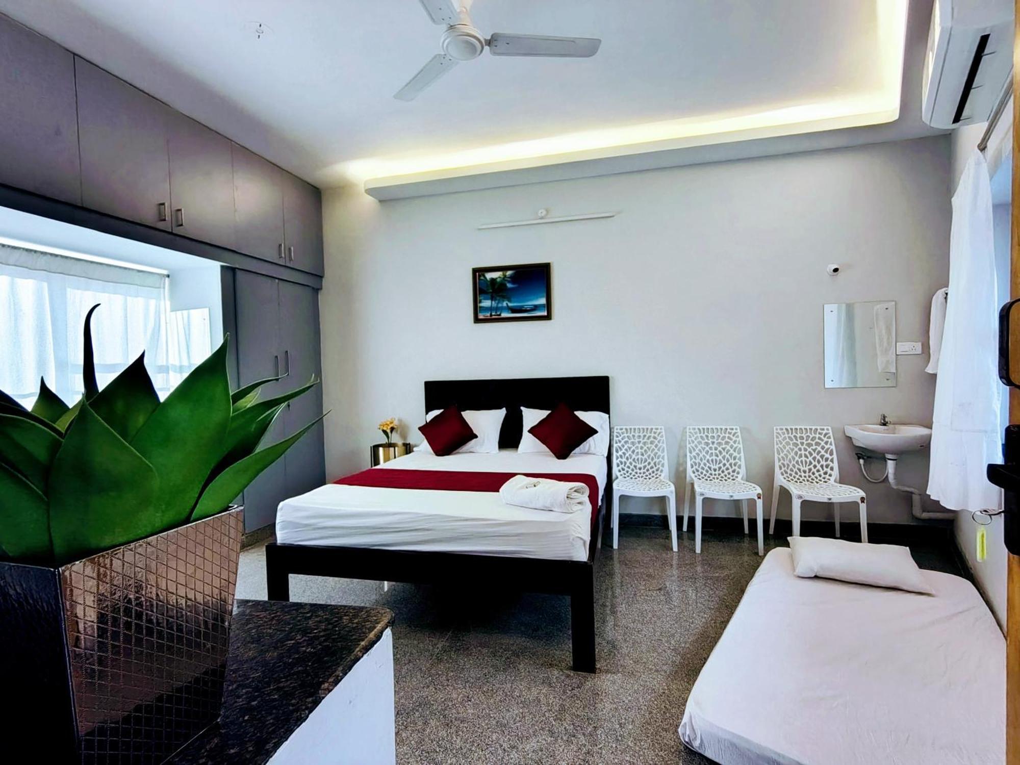 Athma Aruna Residency - Mountain View Rooms Tiruvannāmalai Buitenkant foto